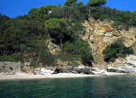 Casa Adriana